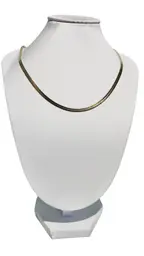 Collier court - Vue 1